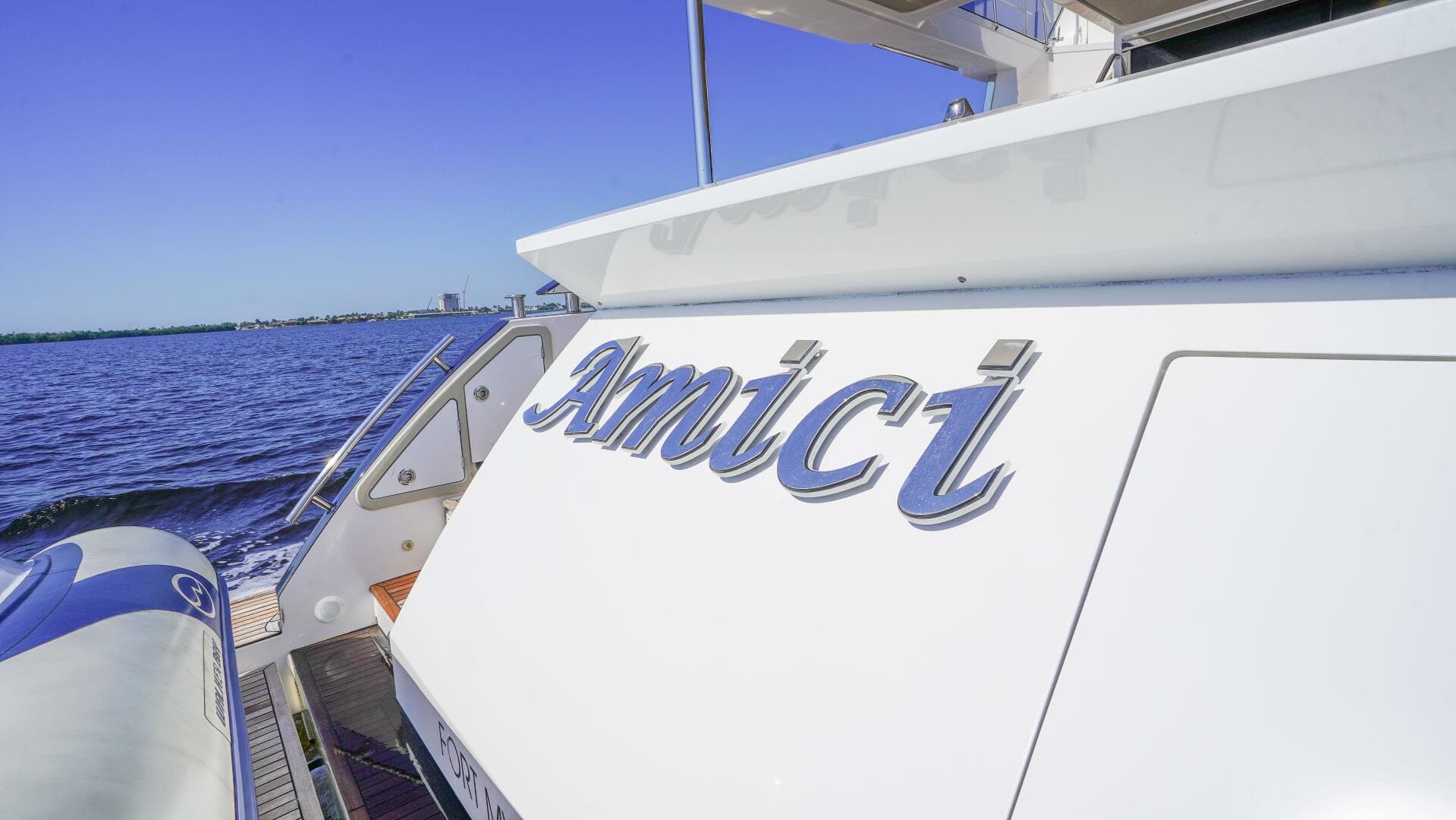 2017 Azimut 66 Flybridge