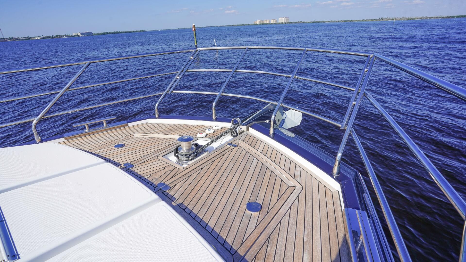 2017 Azimut 66 Flybridge