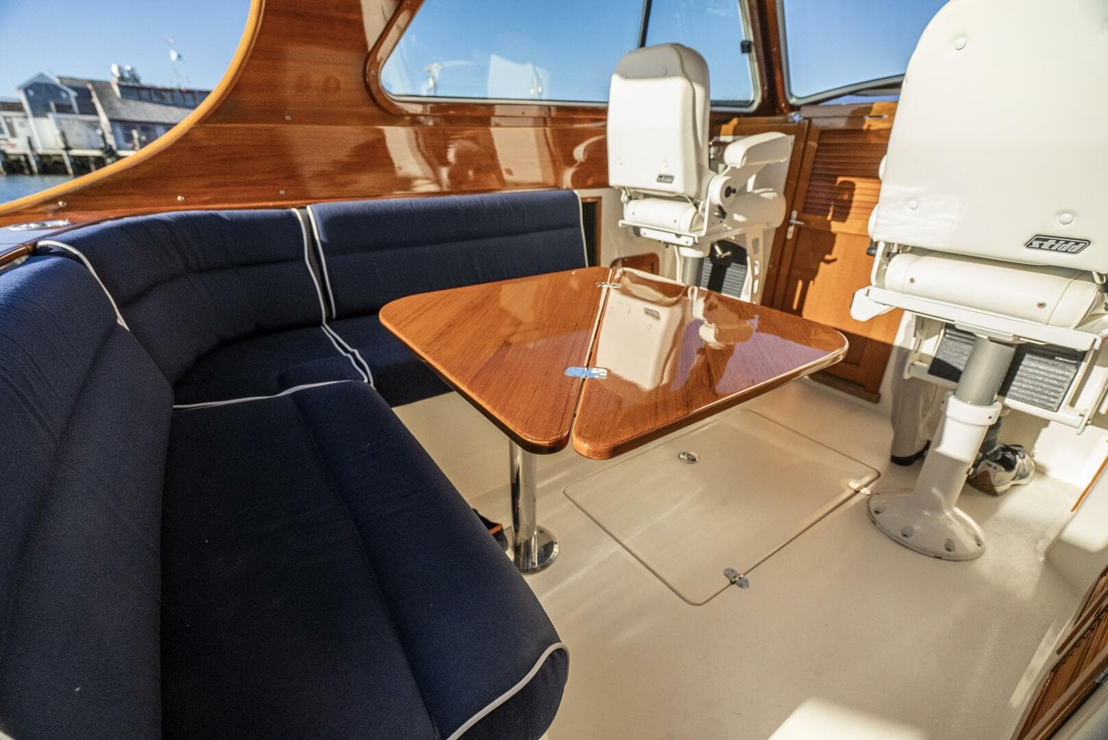 2007 Hinckley Hinckley Picnic Boat 36 EP