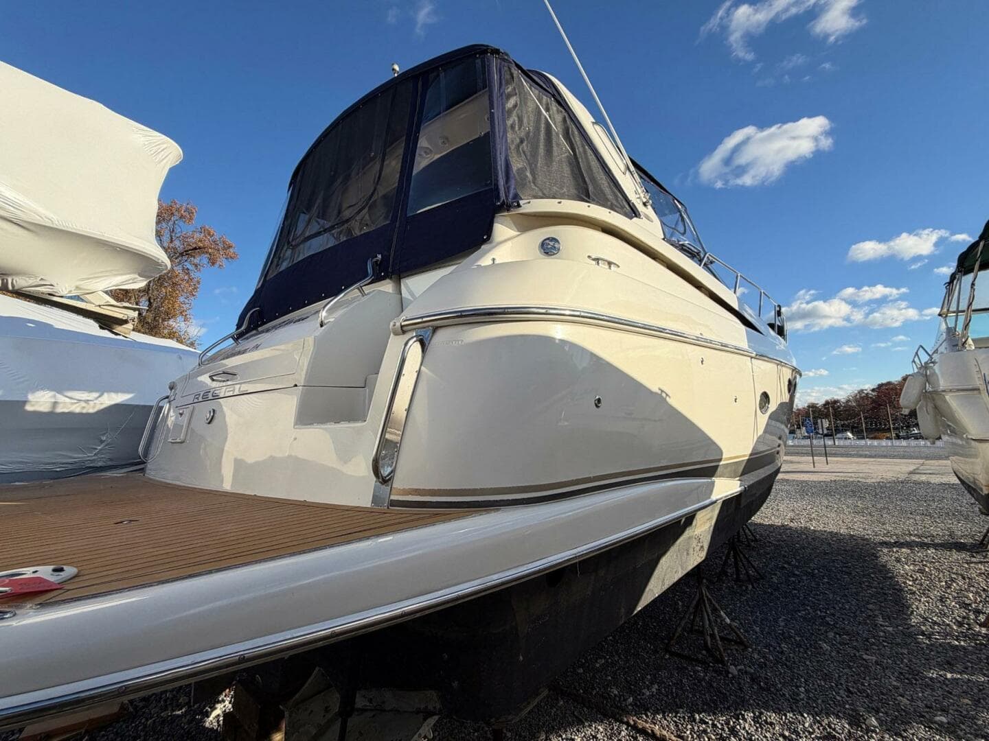 2002 Regal Commodore 3860