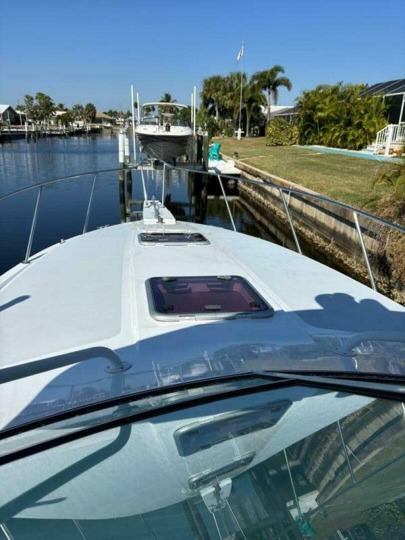 1987 Chris-Craft 284