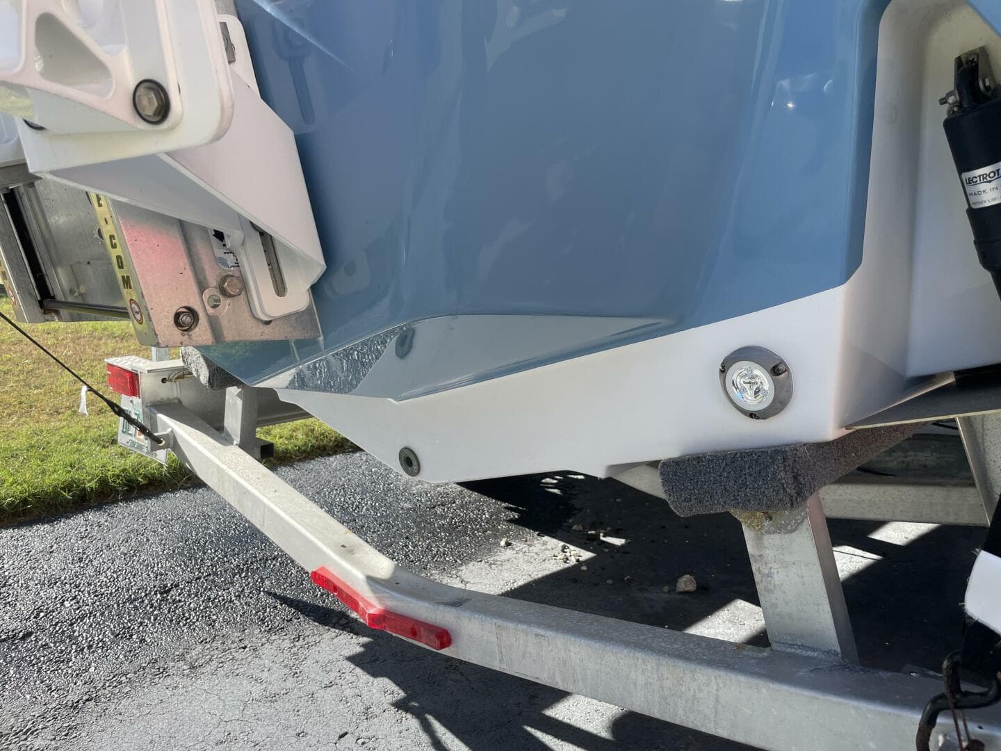 2023 Sportsman Masters 267 Bay Boat