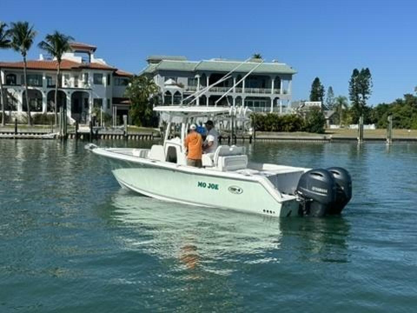 2014 Sea Hunt 27 Gamefish Forward Seating