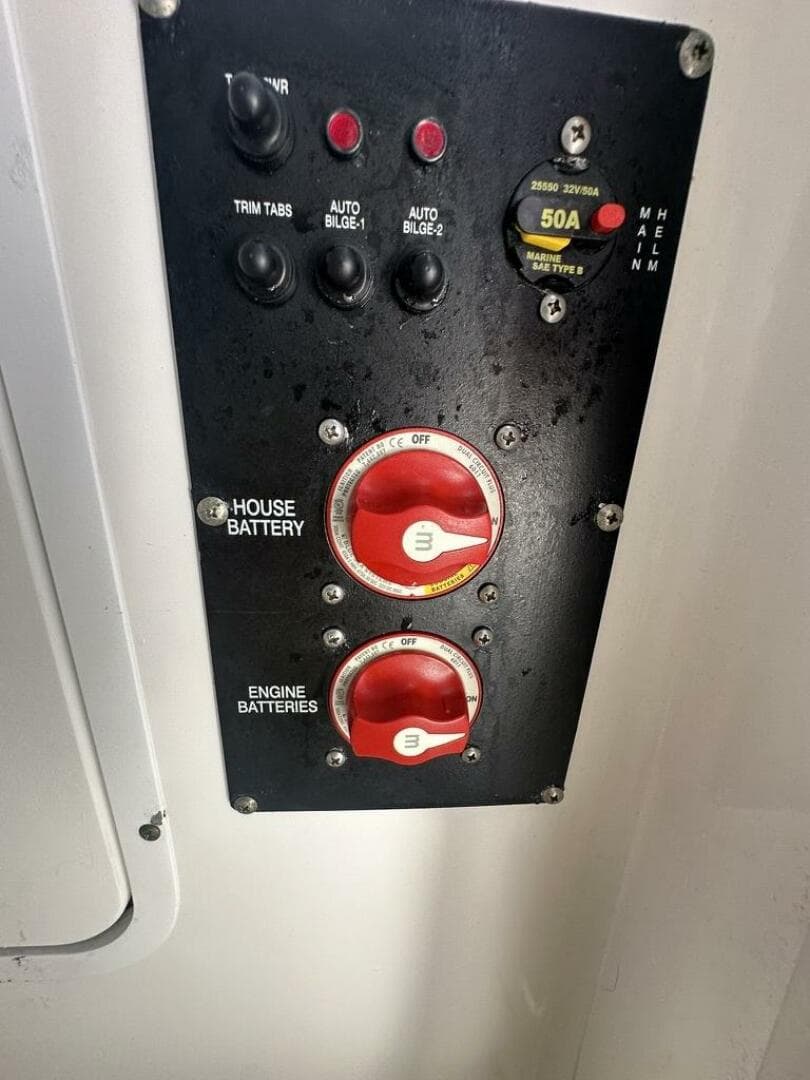 2014 Sea Hunt 27 Gamefish Forward Seating