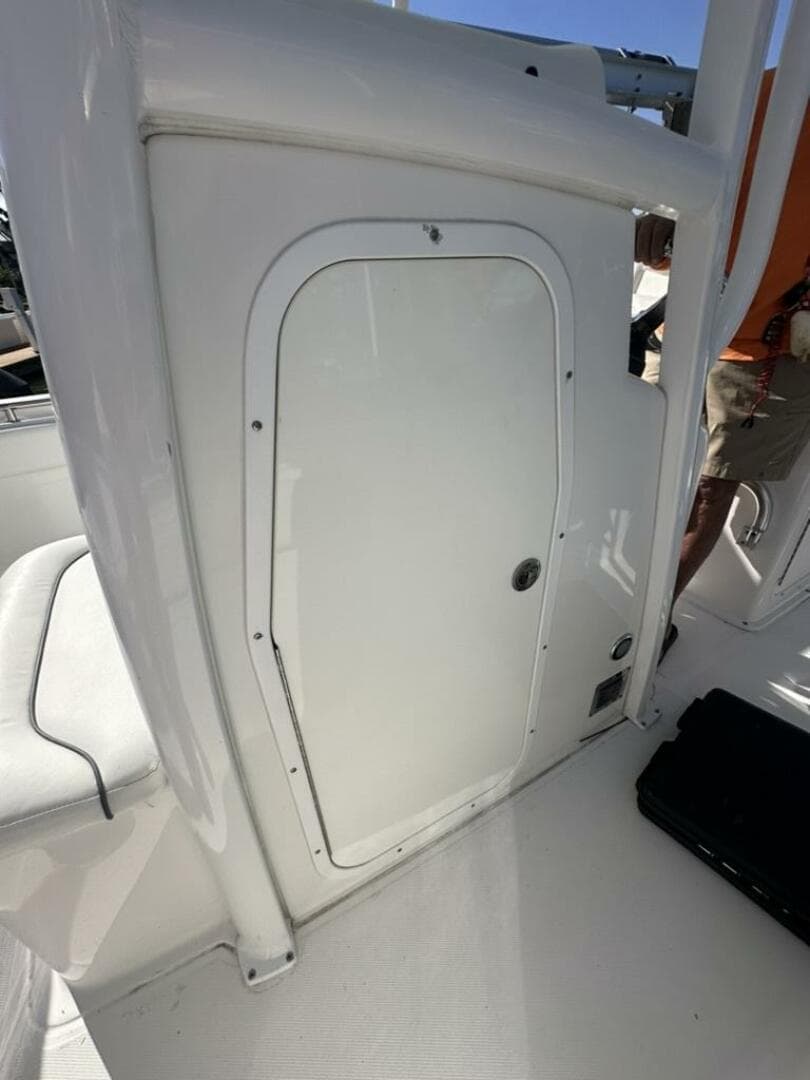 2014 Sea Hunt 27 Gamefish Forward Seating