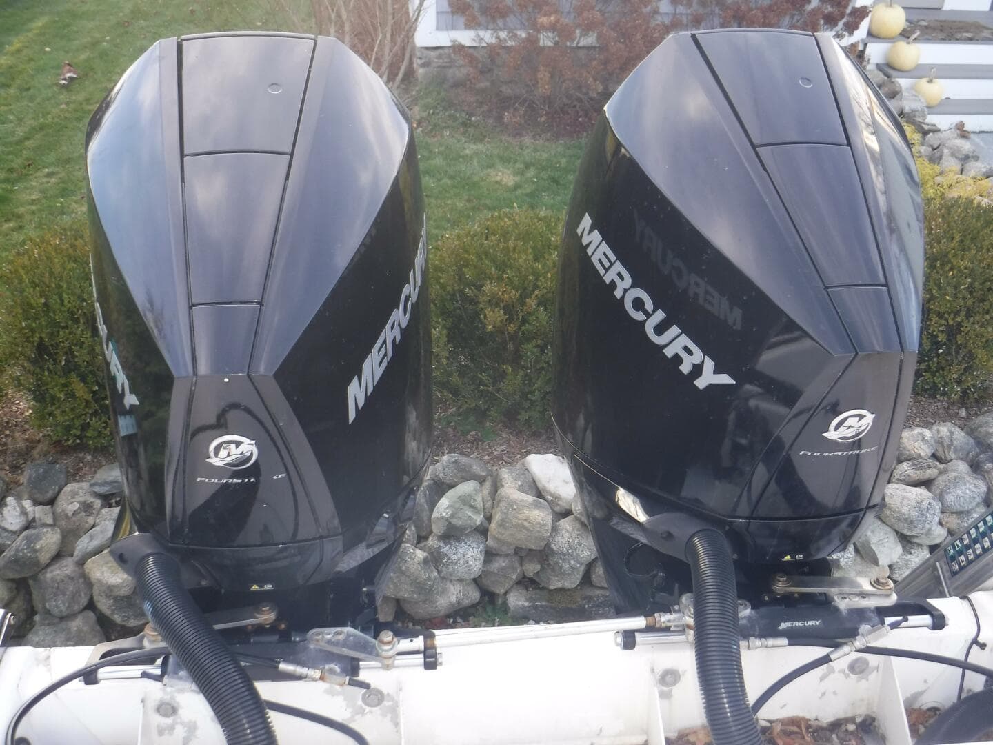 2006 Pro-Line 31 Super Sport Center Console