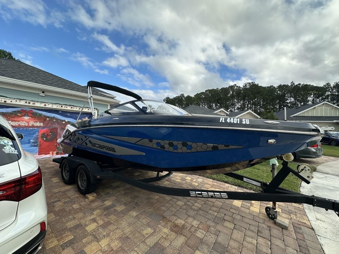 2021 Scarab 215