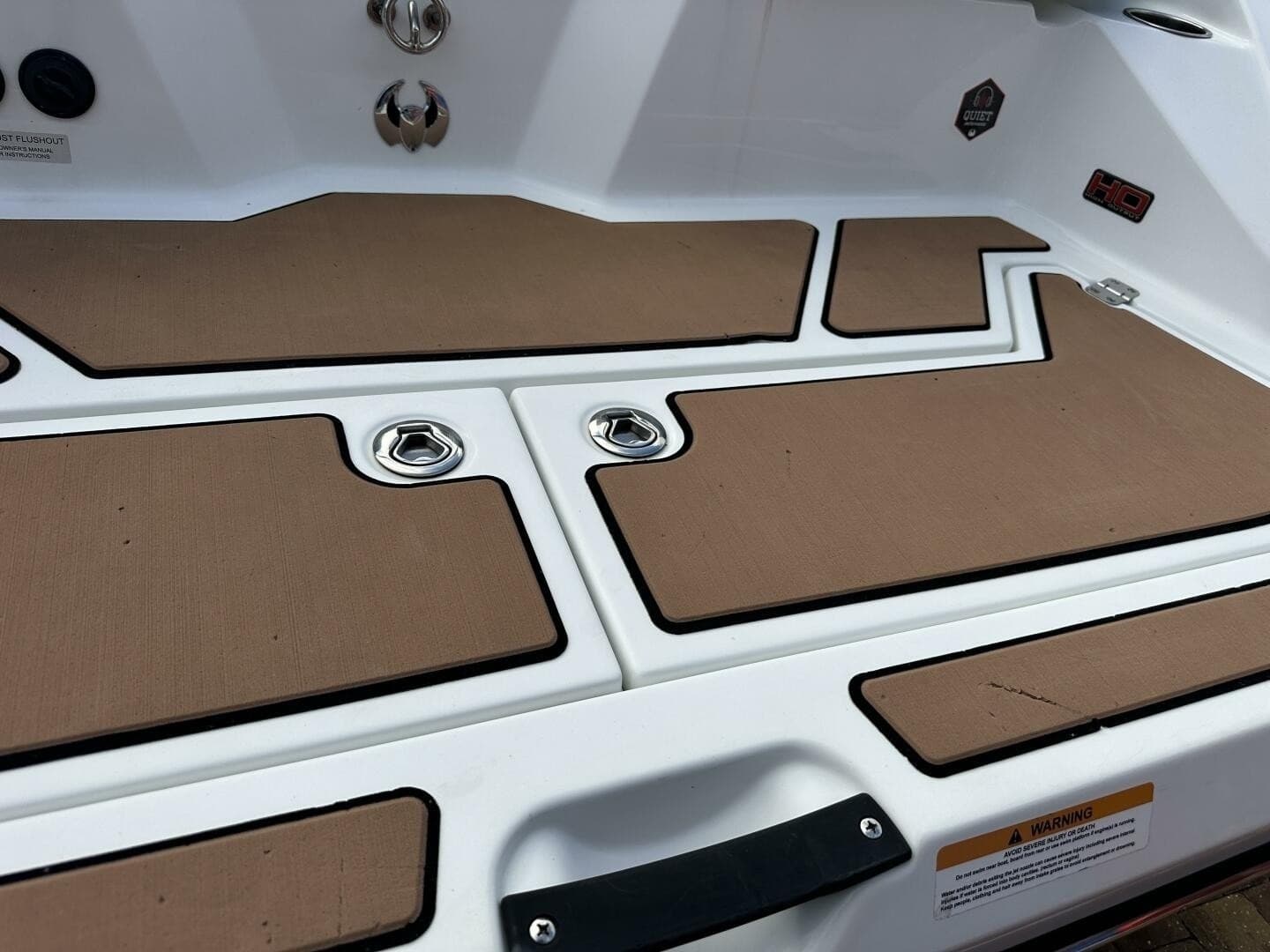 2021 Scarab 215