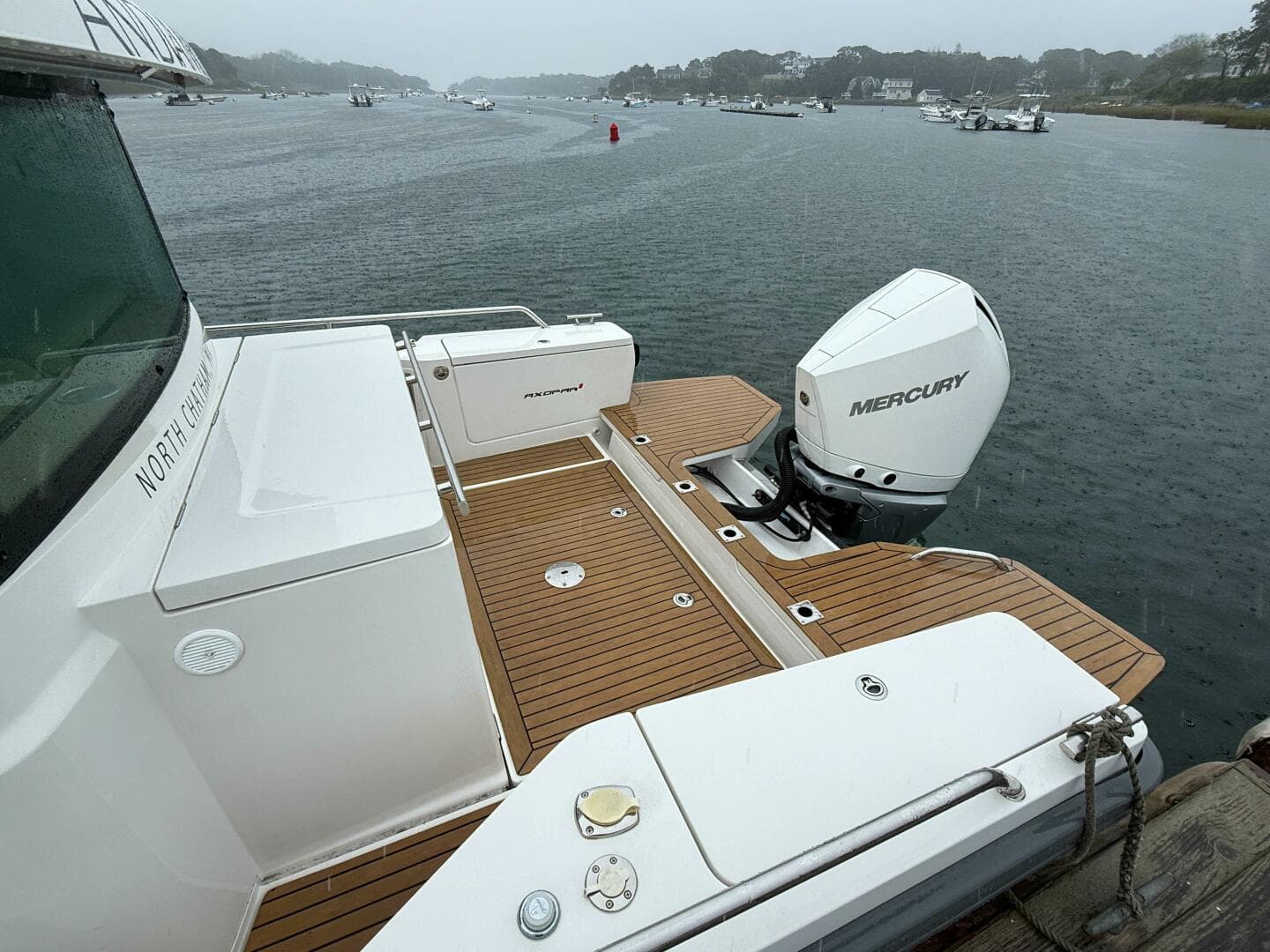 2020 Axopar 28 Cabin w/Wet Bar