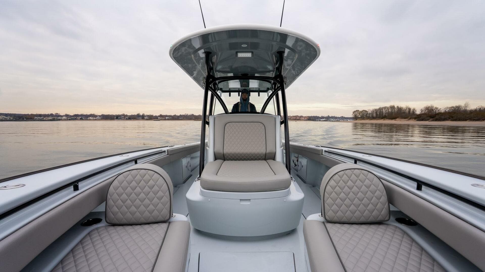 2023 Valhalla Boatworks V-33