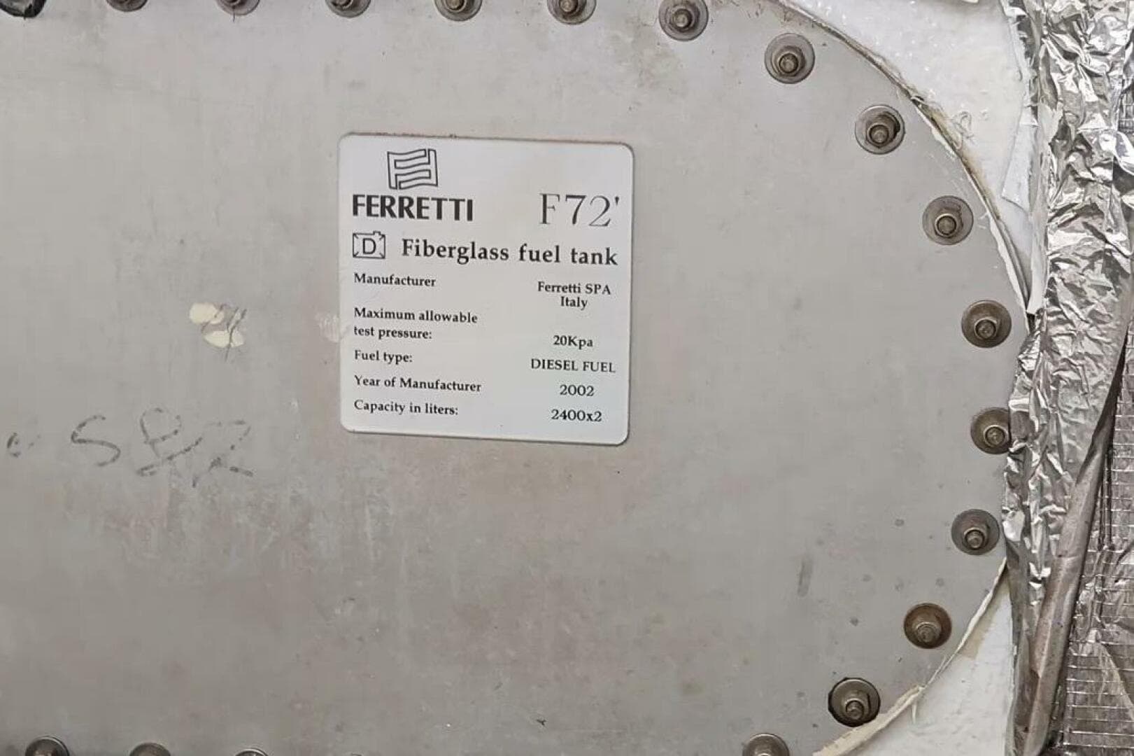 2002 Ferretti Yachts 720