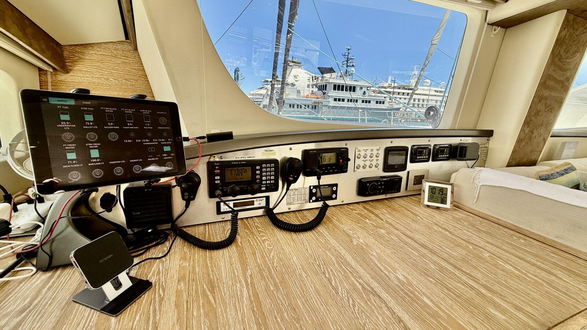 2017 Xquisite Yachts X5