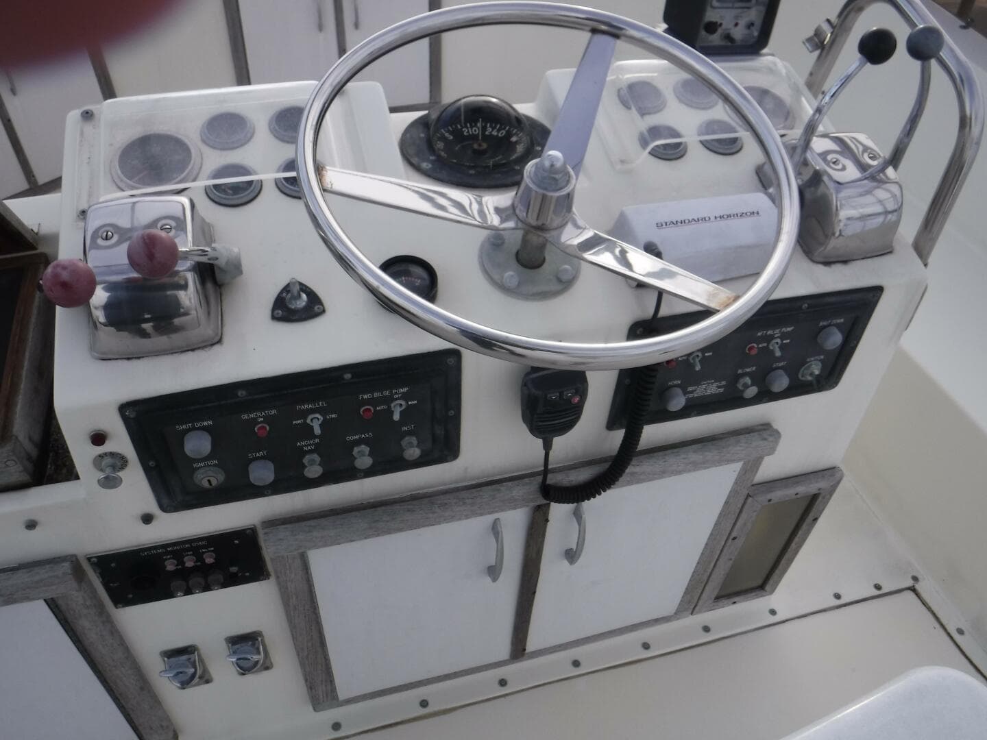 1979 Hatteras 46 Convertible