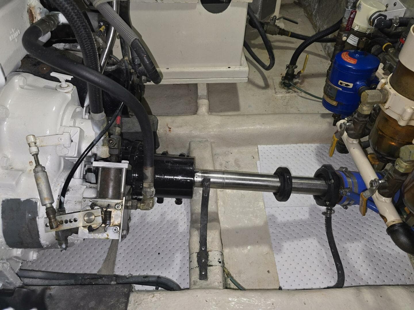 1989 Offshore Yachts 48 Sedan