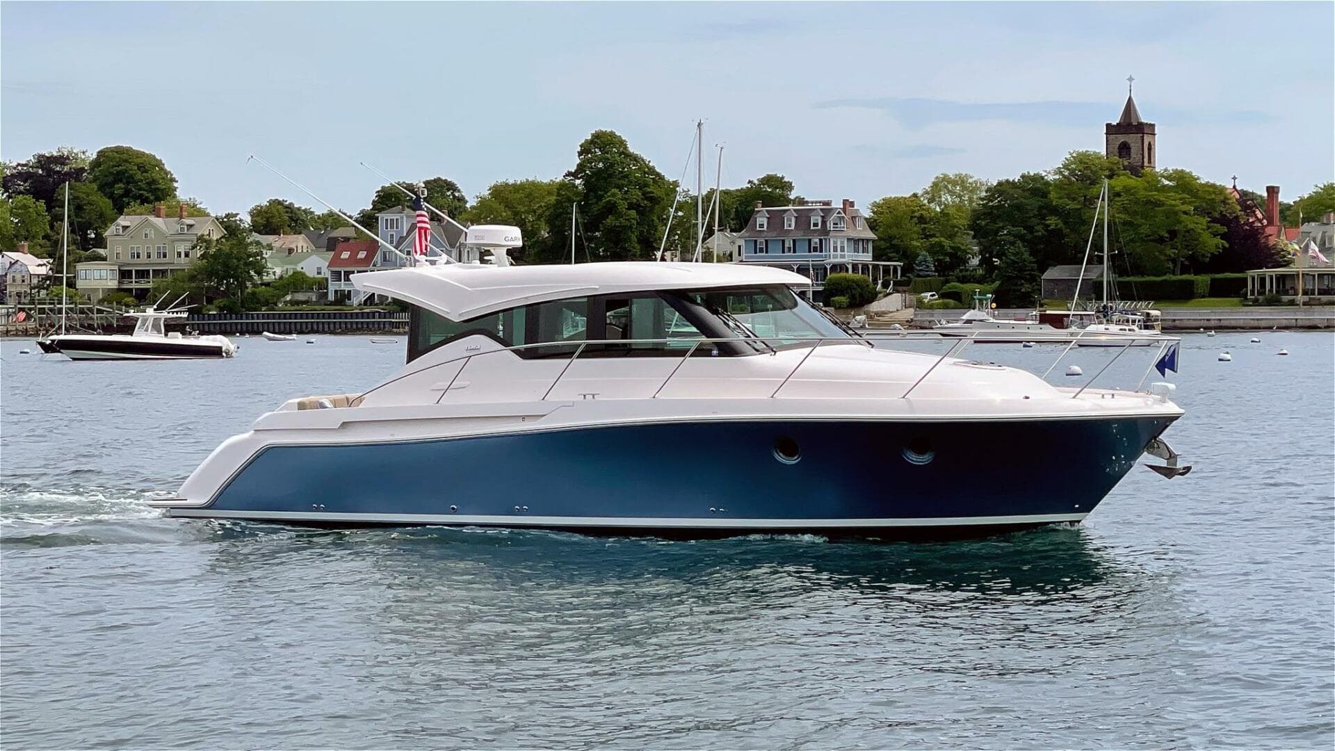 2017 Tiara Yachts C39 Coupe