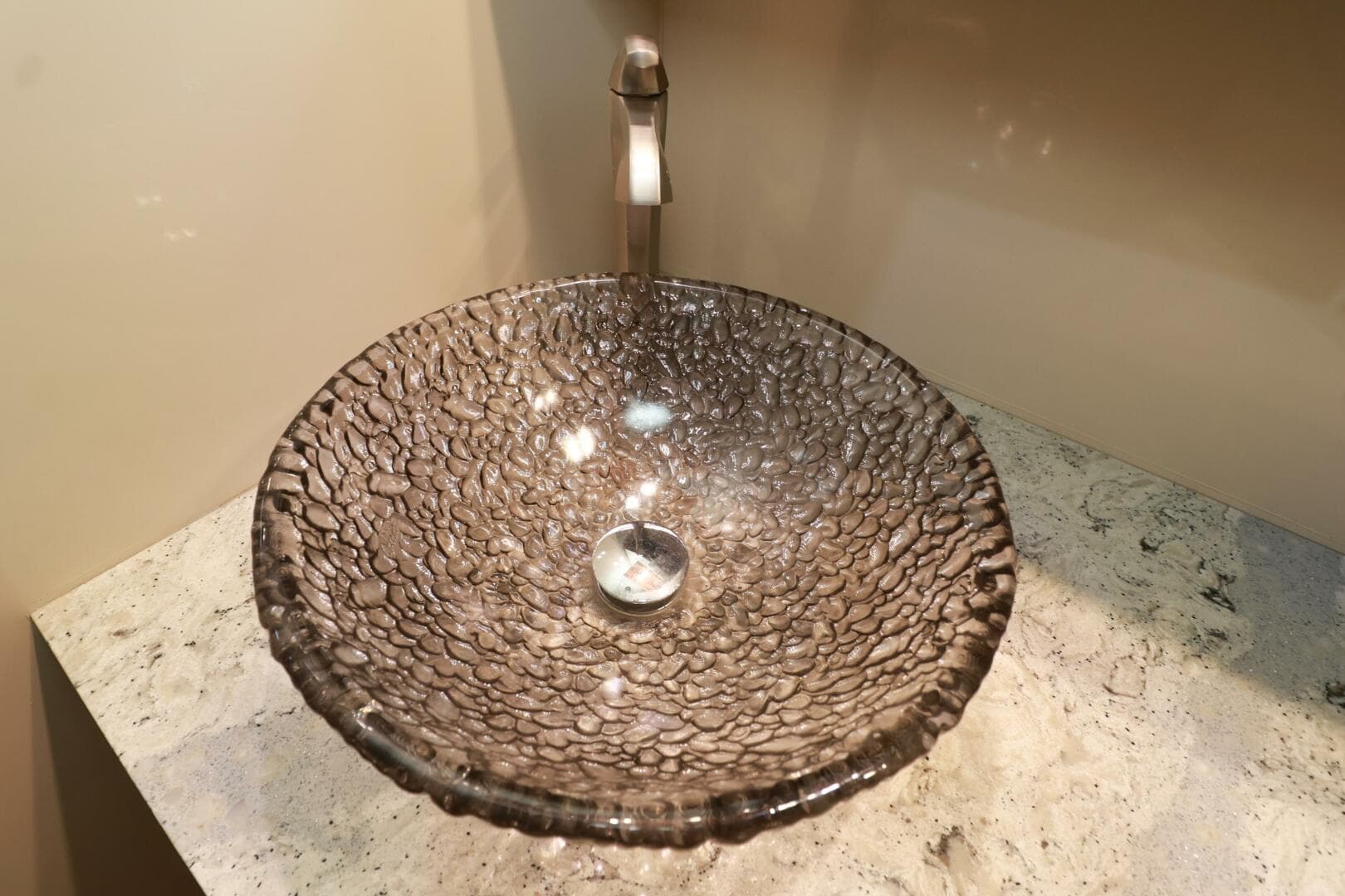 2007 Cruisers 520 Express