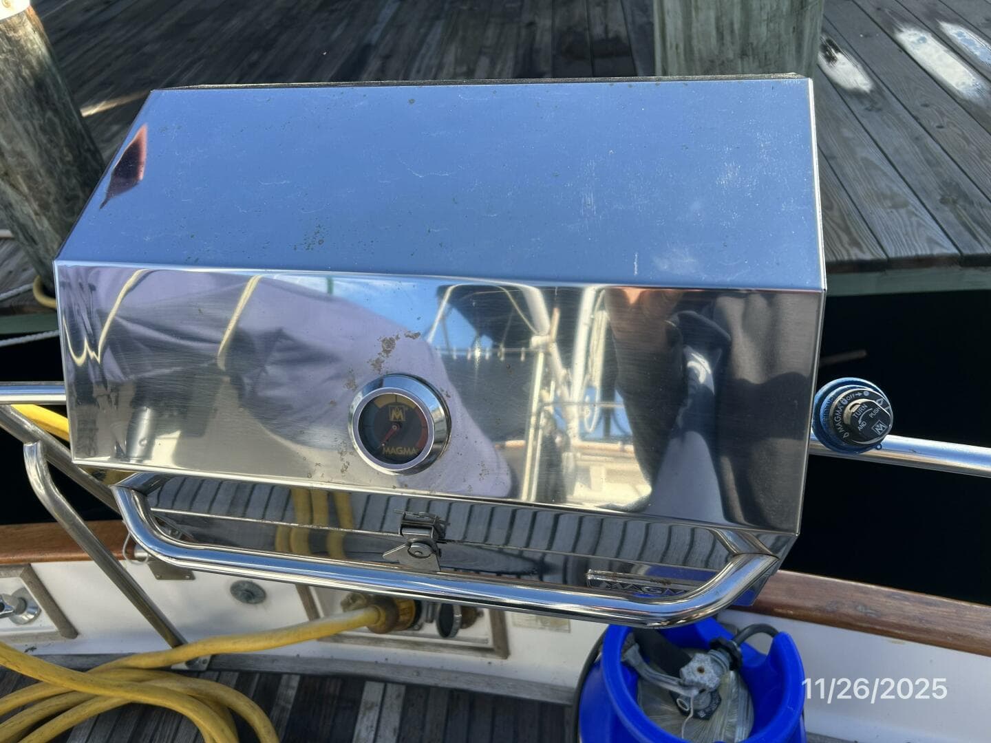 42' Grand Banks BBQ grill