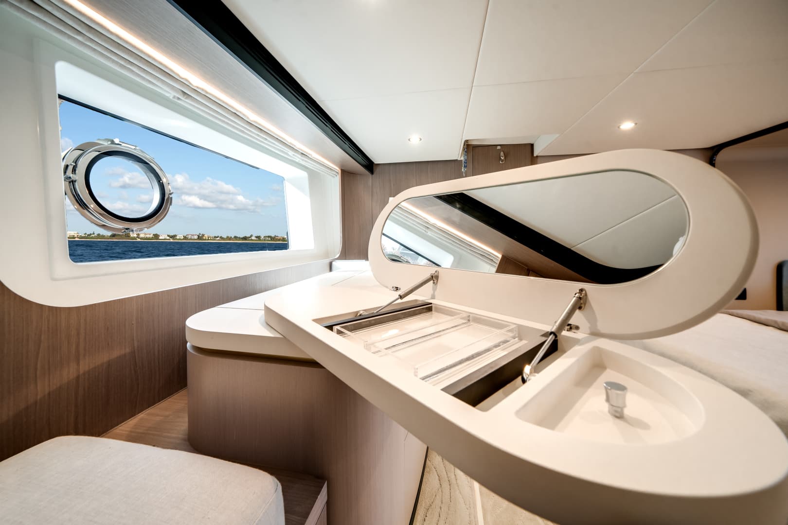 2022 Azimut 60 FLY