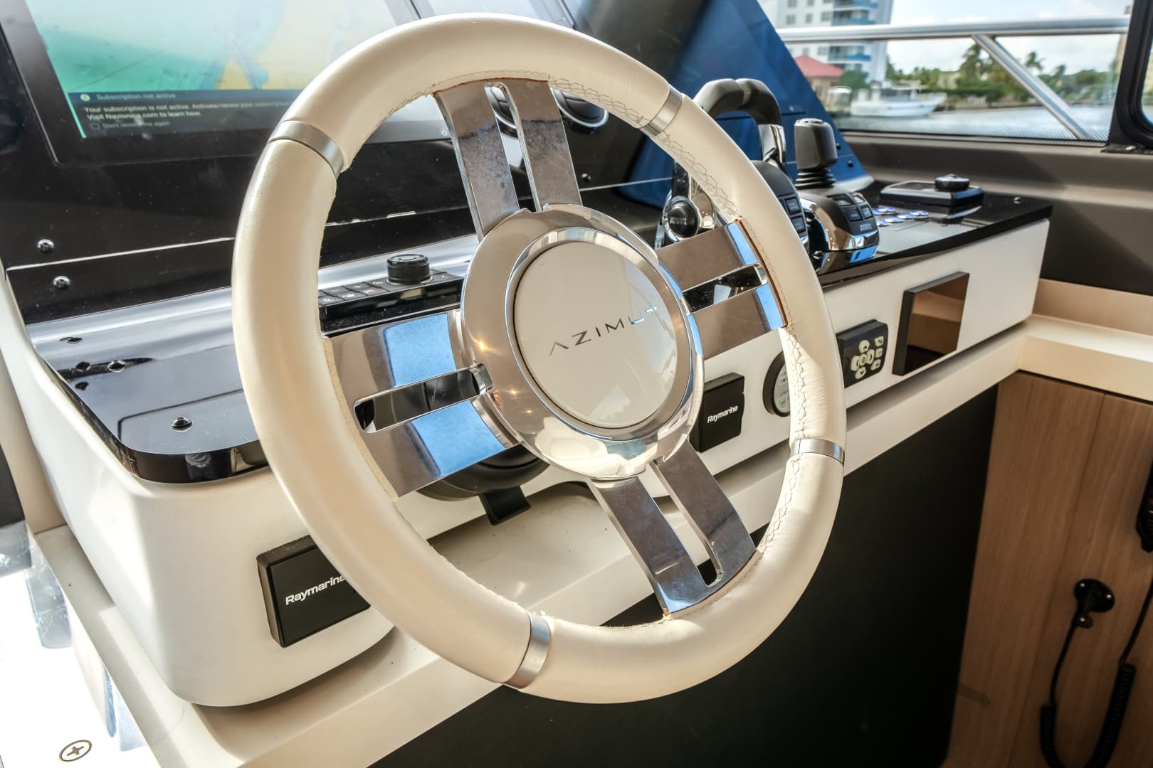 2022 Azimut 60 FLY