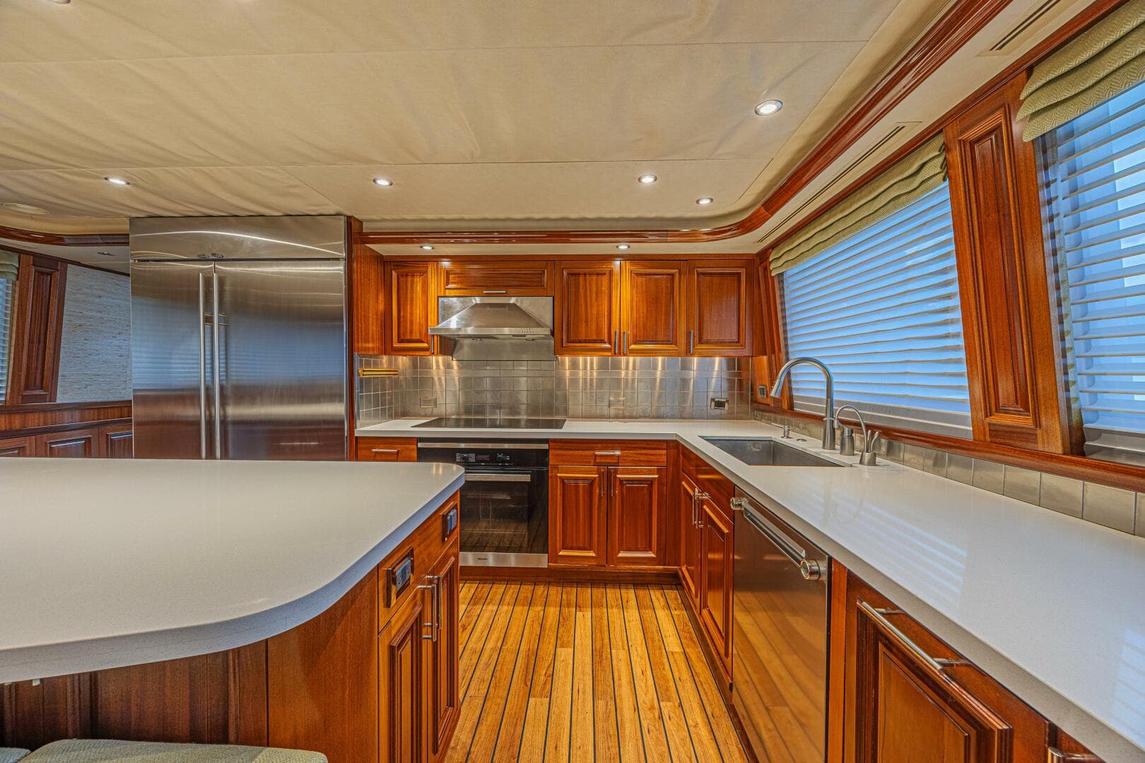 2011 Westport 112
