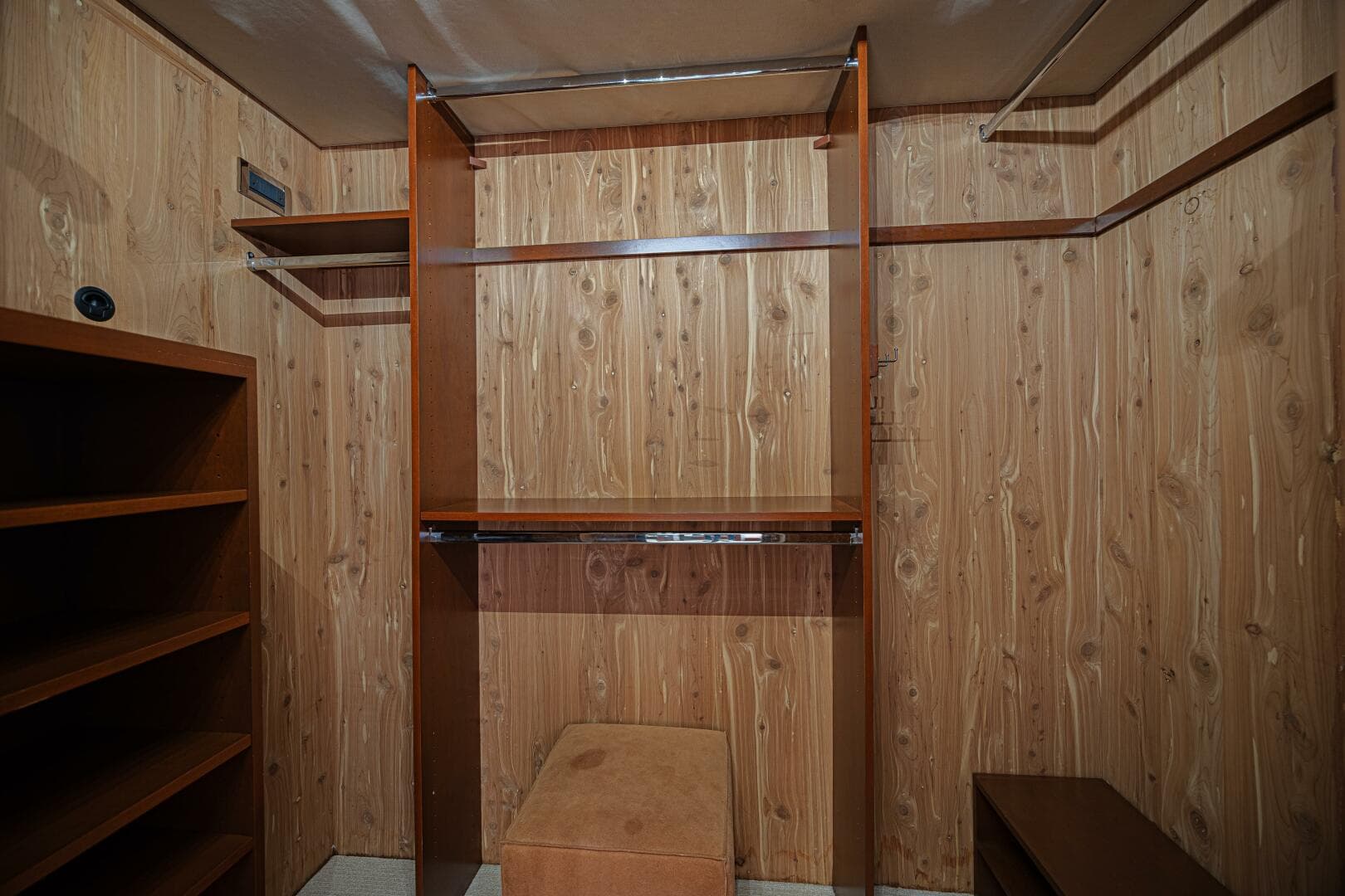 2011 Westport 112