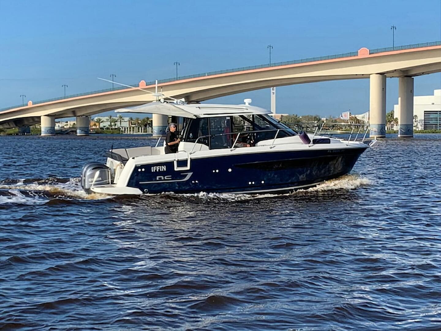 2018 Jeanneau NC 895