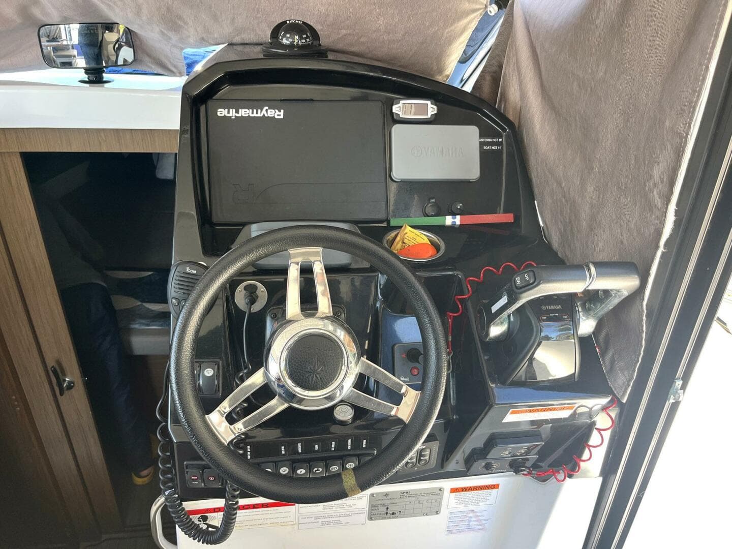 2018 Jeanneau NC 895