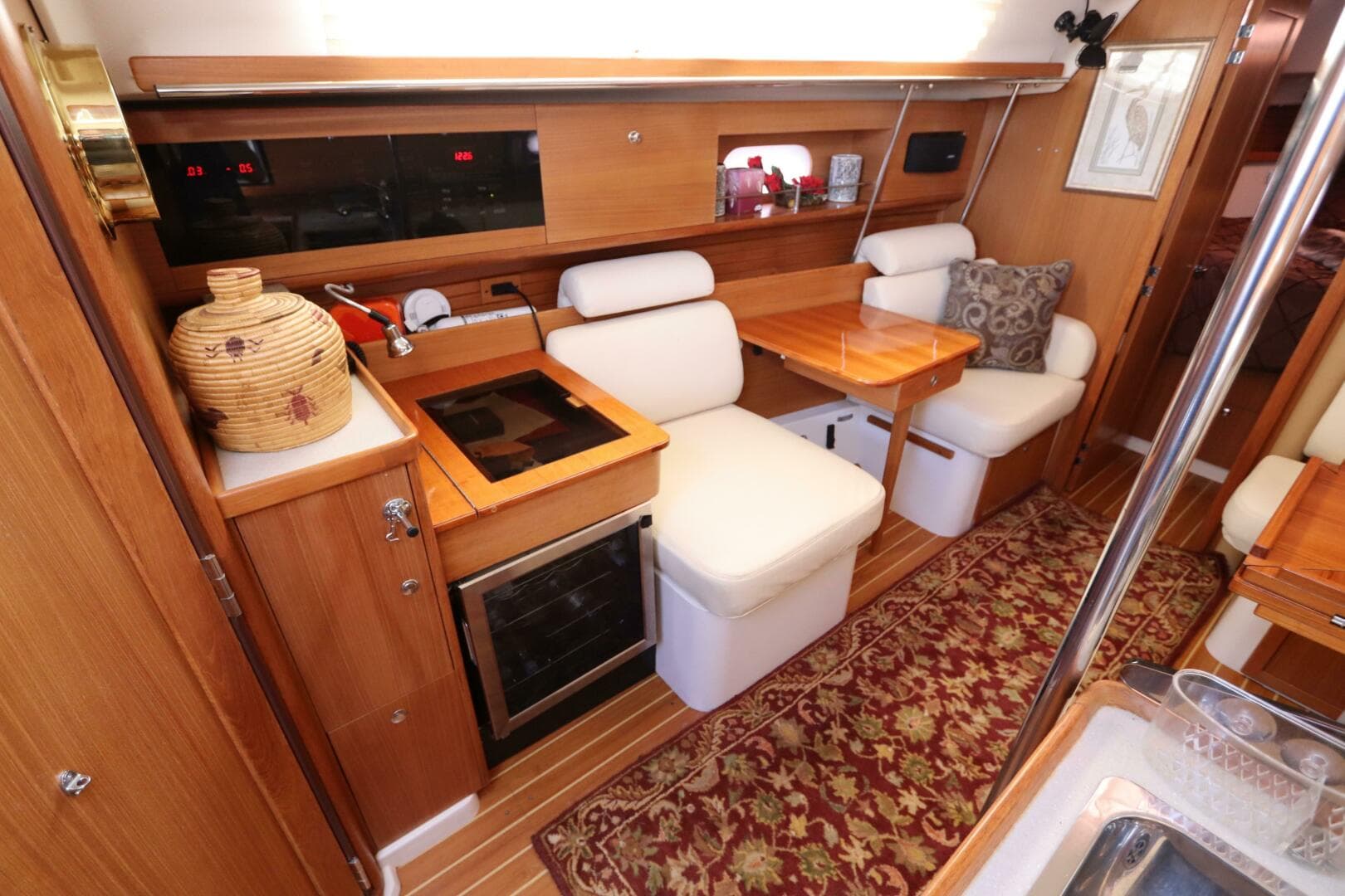 2011 Catalina 355