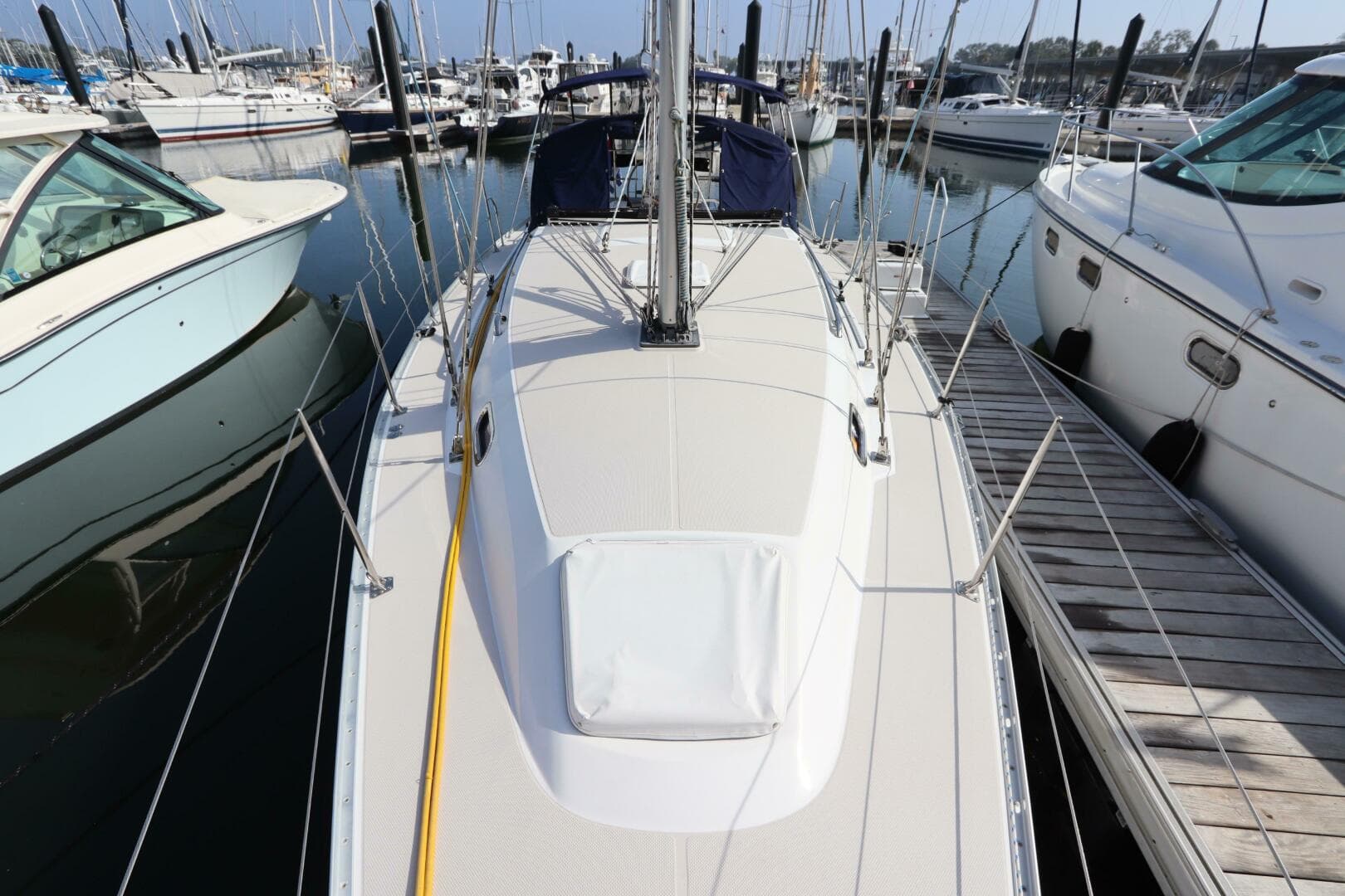 2011 Catalina 355