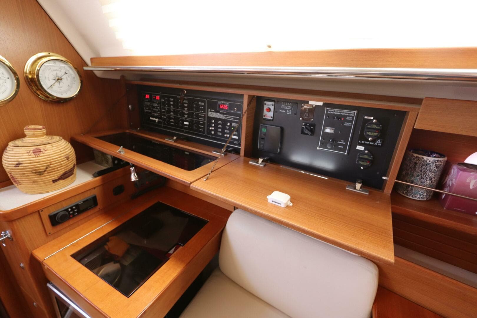 2011 Catalina 355