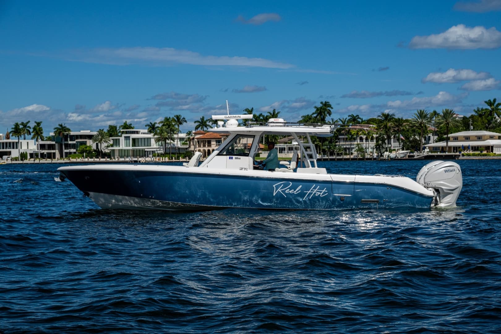 2020 Everglades 395 Center Console