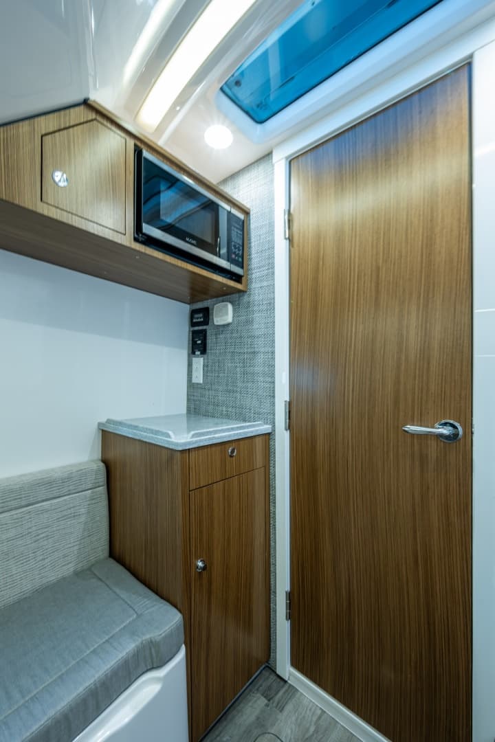 2020 Everglades 395 Center Console