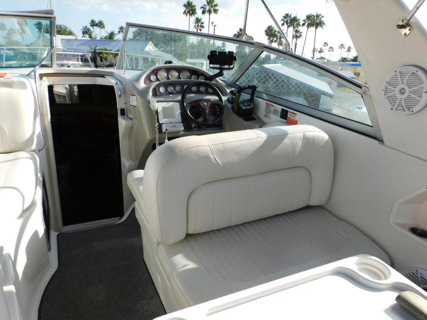 2006 Monterey 302 Sport Cruiser