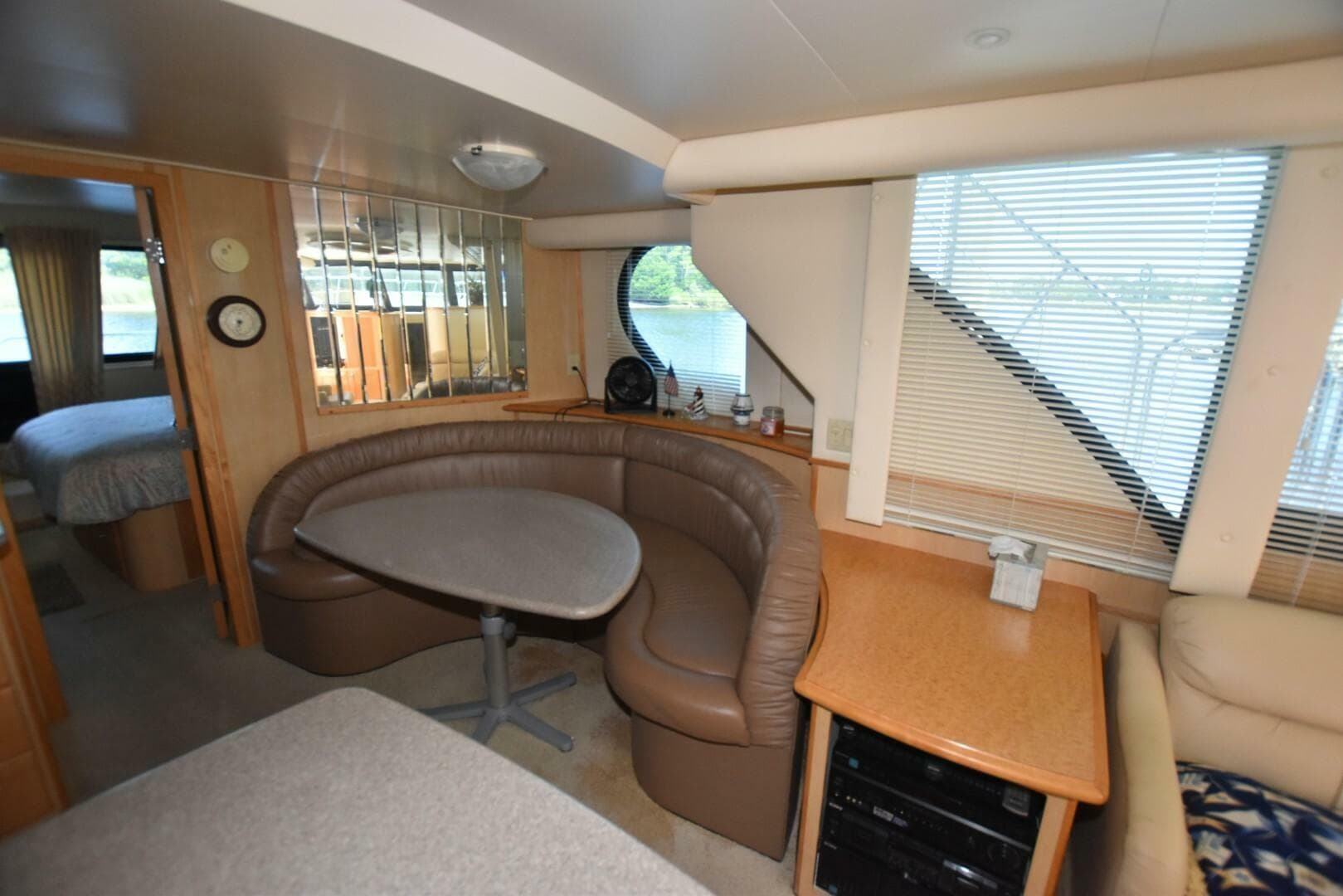 2005 Bluewater 5200