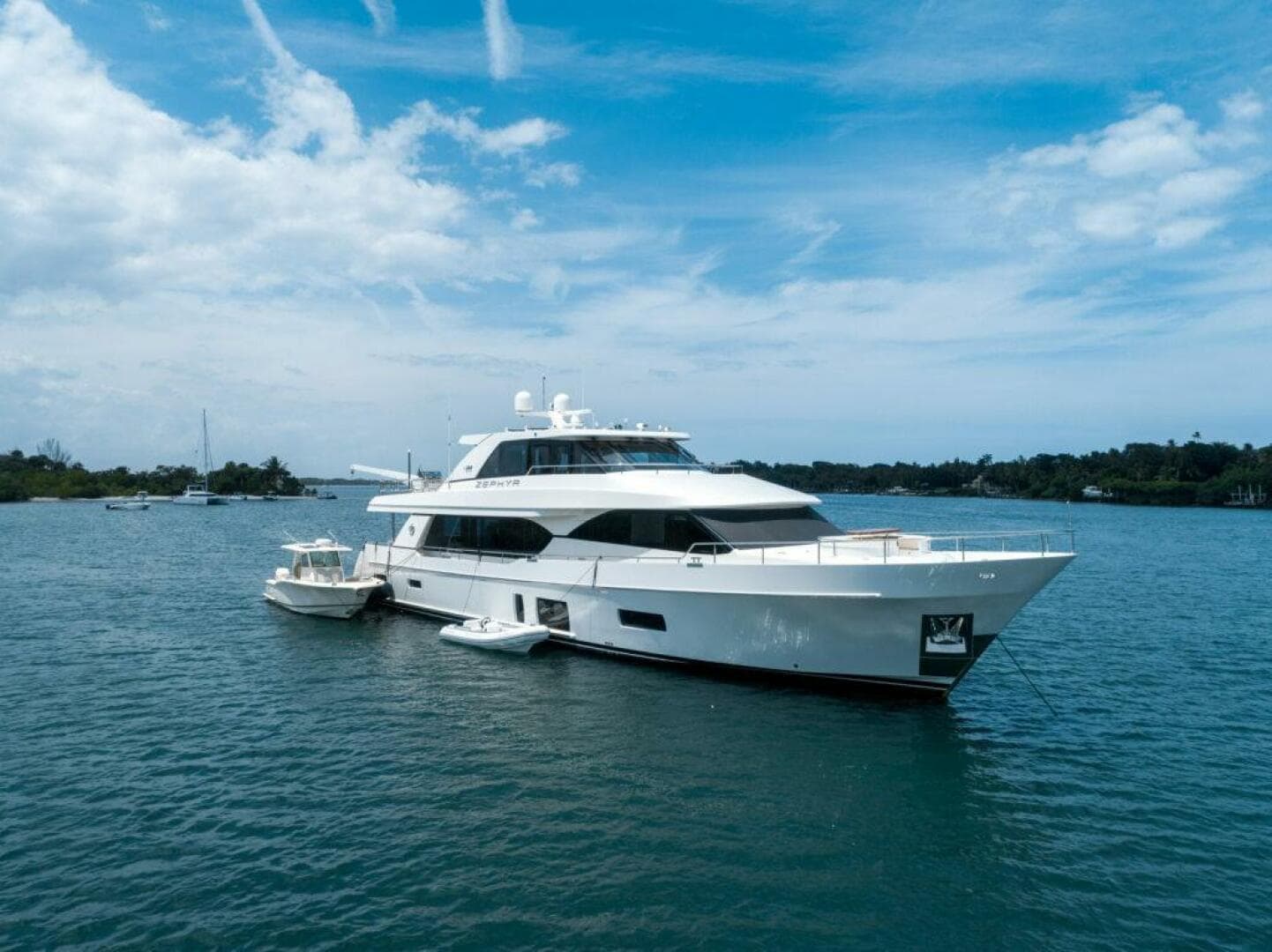 Ocean Alexander 100 ZEPHYR - Exterior