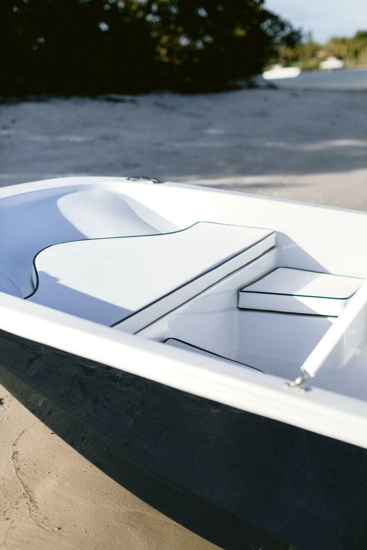 Palm Yachts 17 - Bow Seating