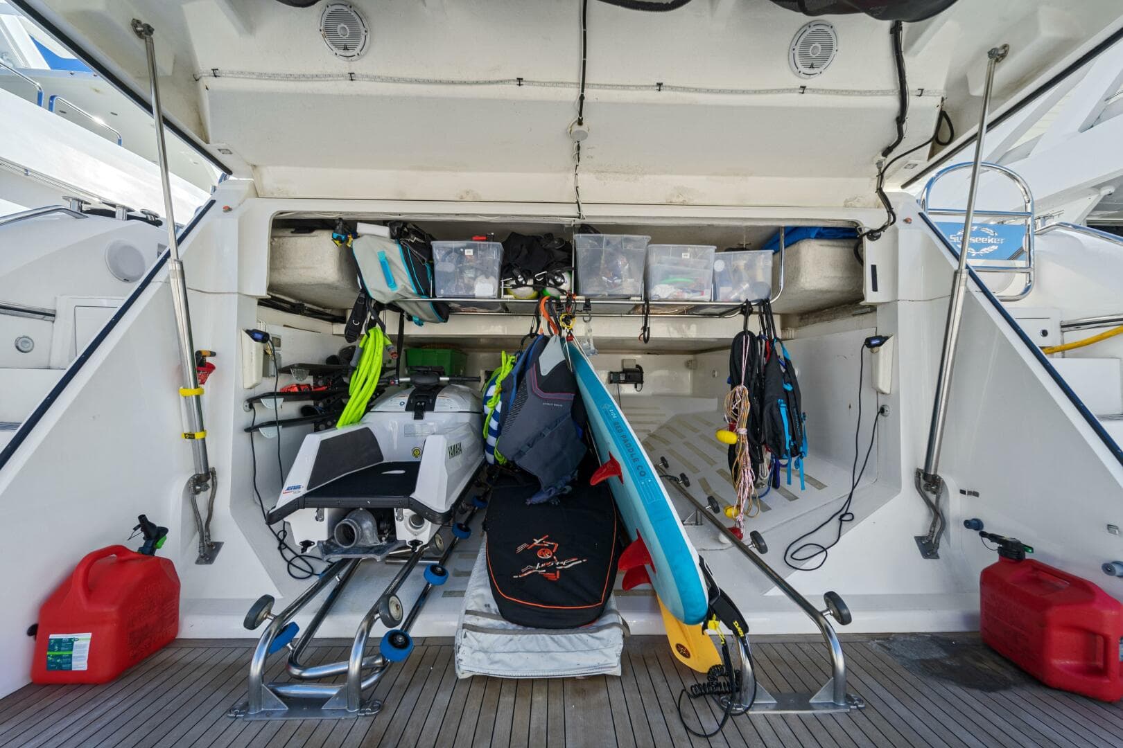 2013 Sunseeker Predator 84