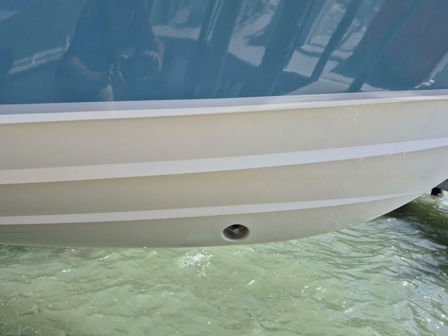 2018 Grady-White 330 Express