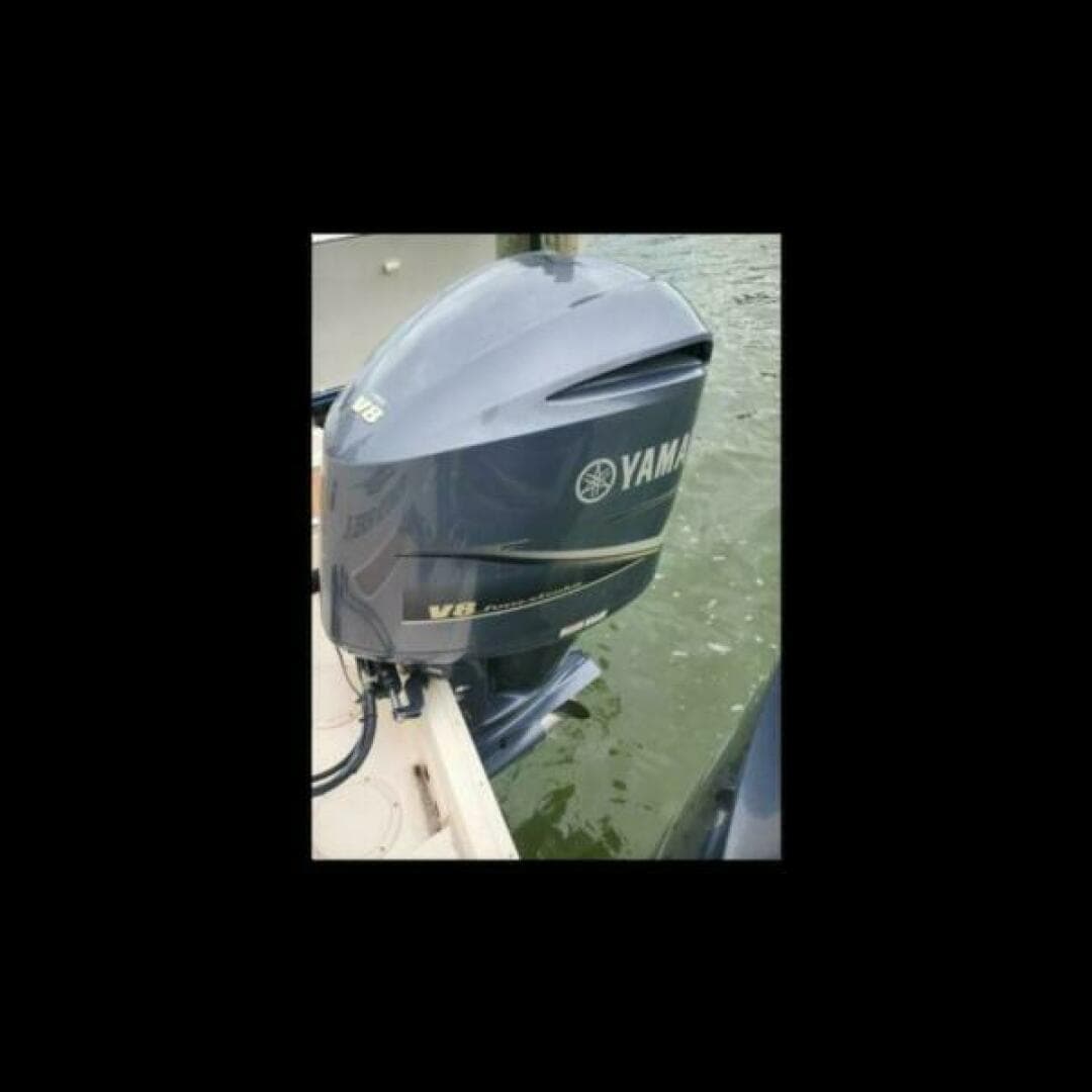 2018 Grady-White 330 Express