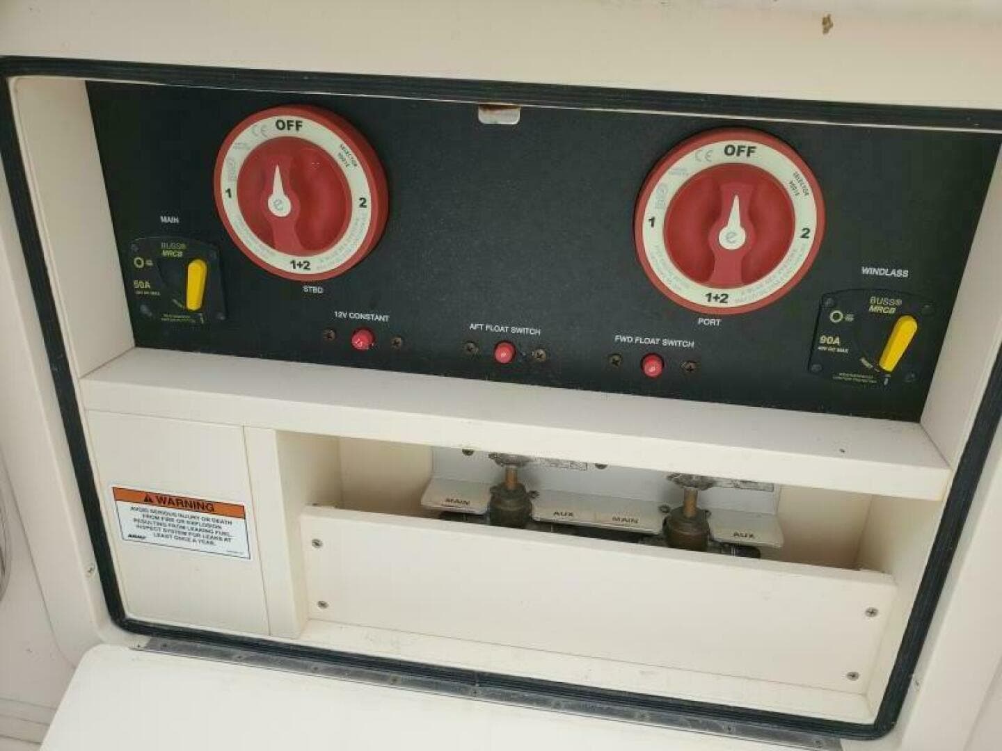 2018 Grady-White 330 Express