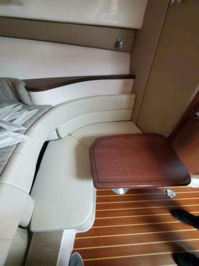 2018 Grady-White 330 Express