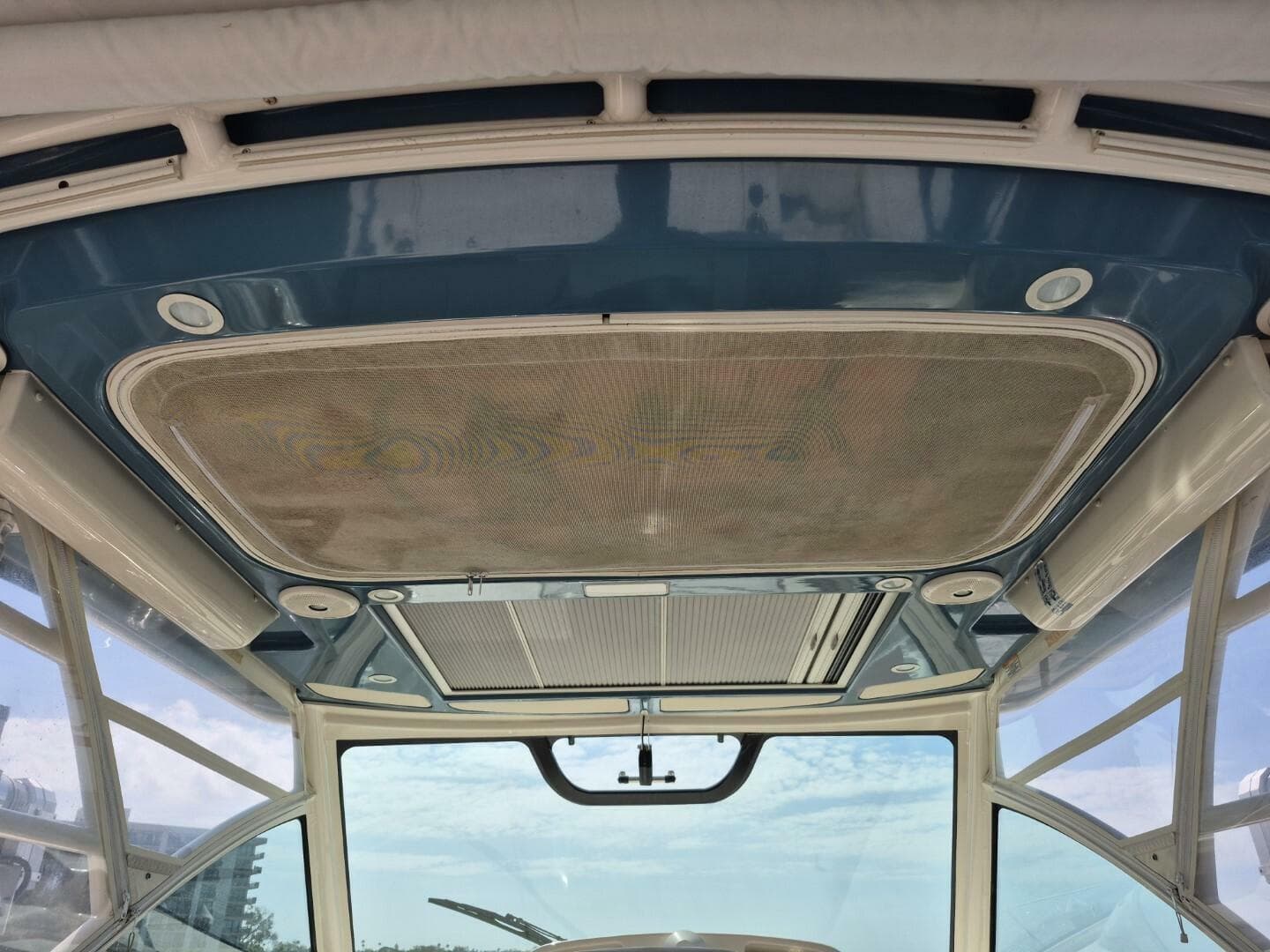 2018 Grady-White 330 Express