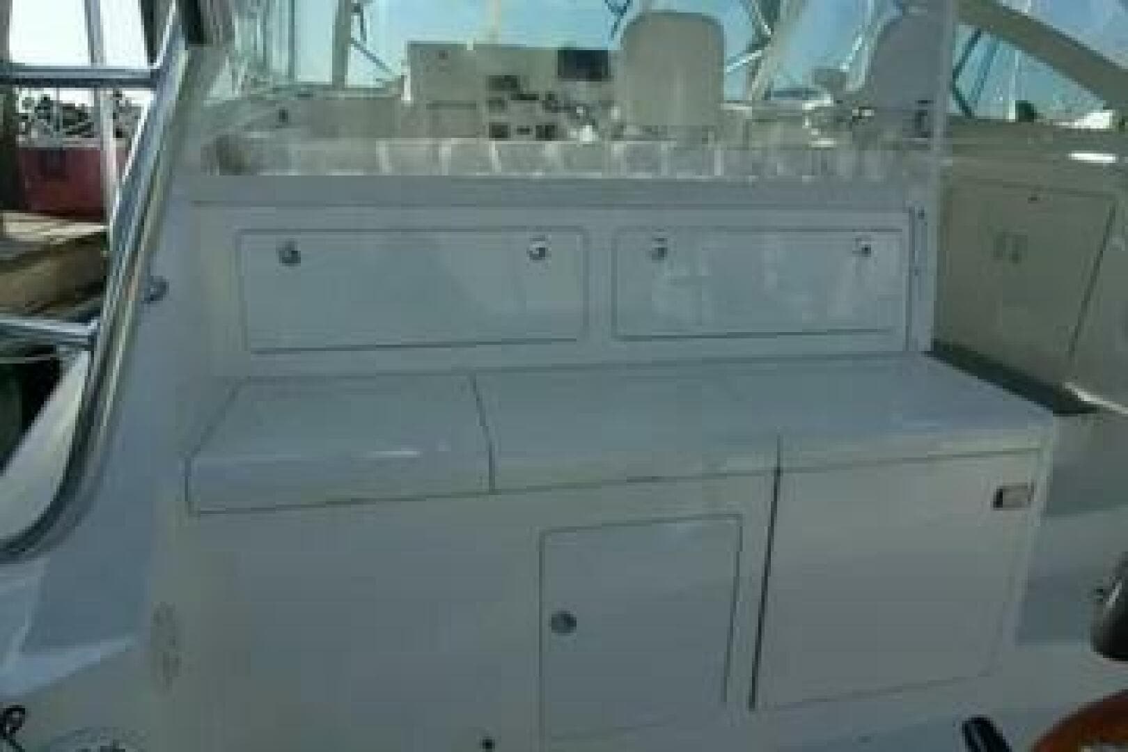 Cabo 45 EMMA - Cockpit