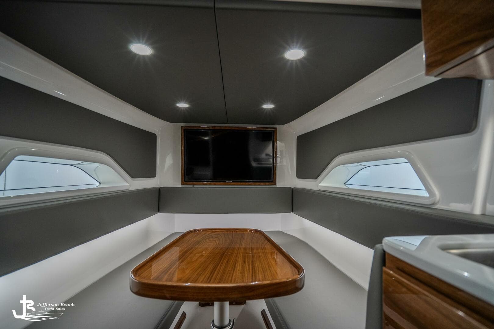 2025 Valhalla Boatworks V-46