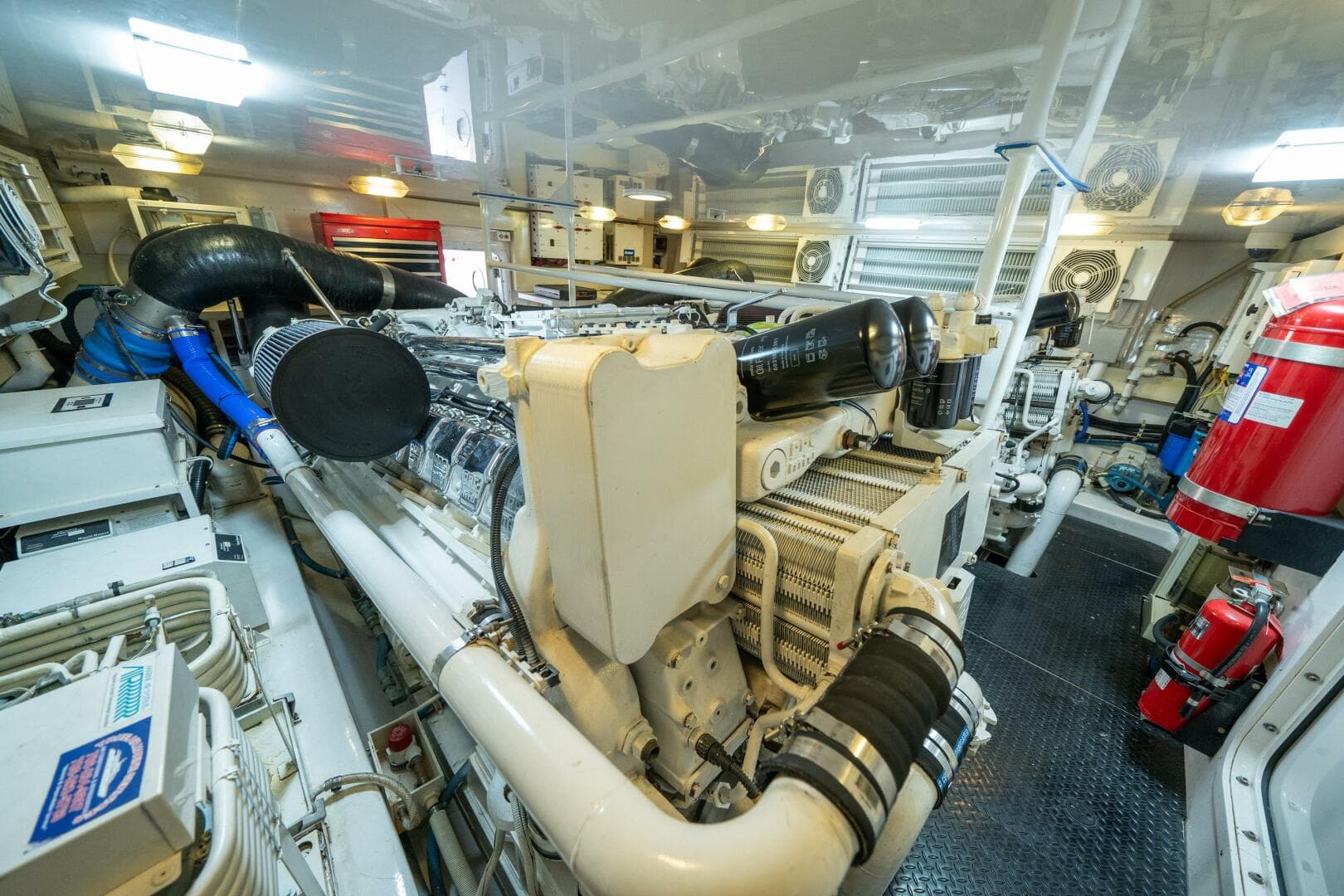 2006 Viking 68 Convertible