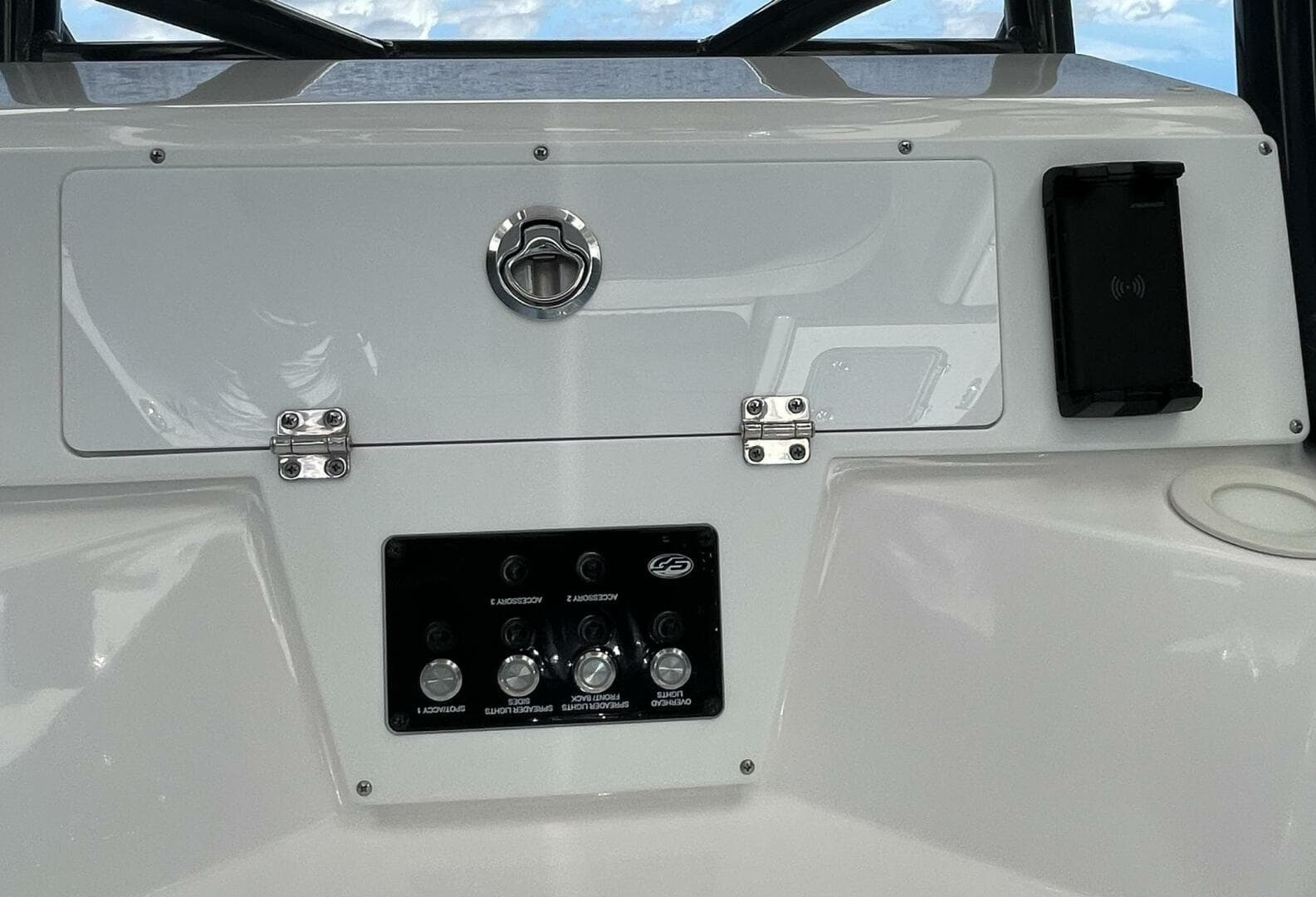 2022 Sea Fox 248 Commander