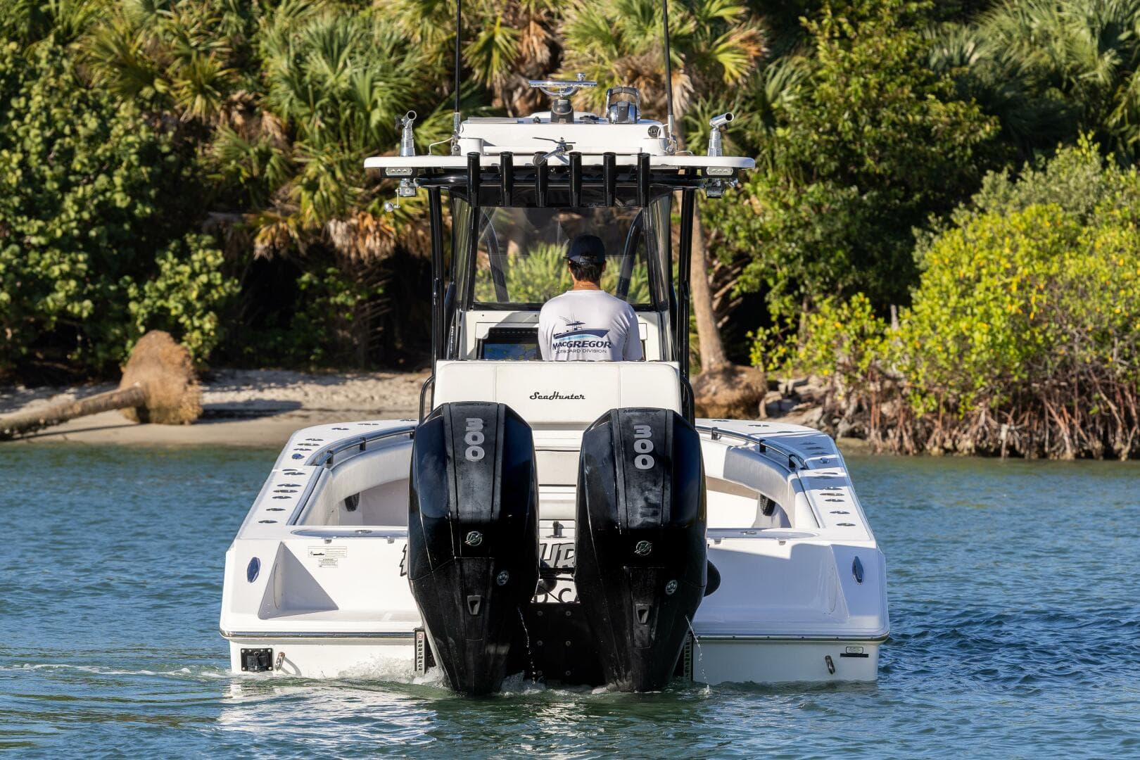 2019 SeaHunter Floridian 28