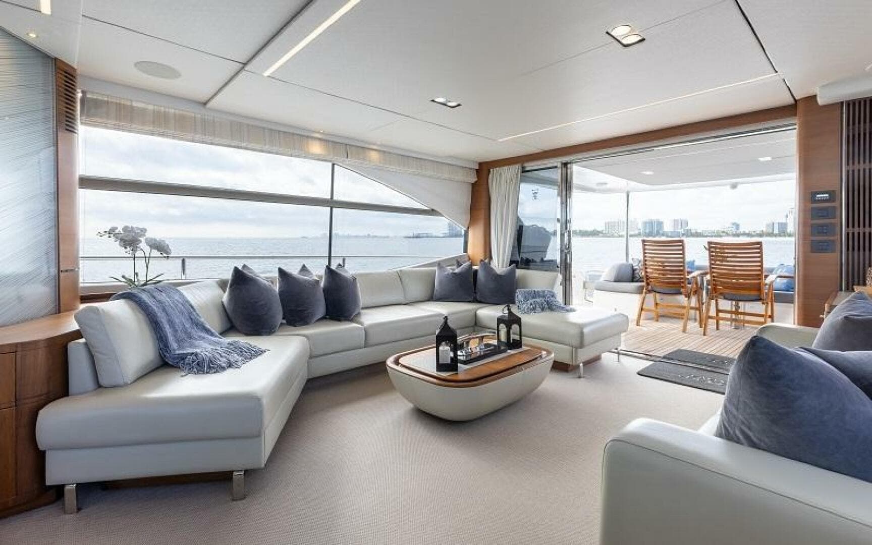 2017 Princess 75 Motor Yacht