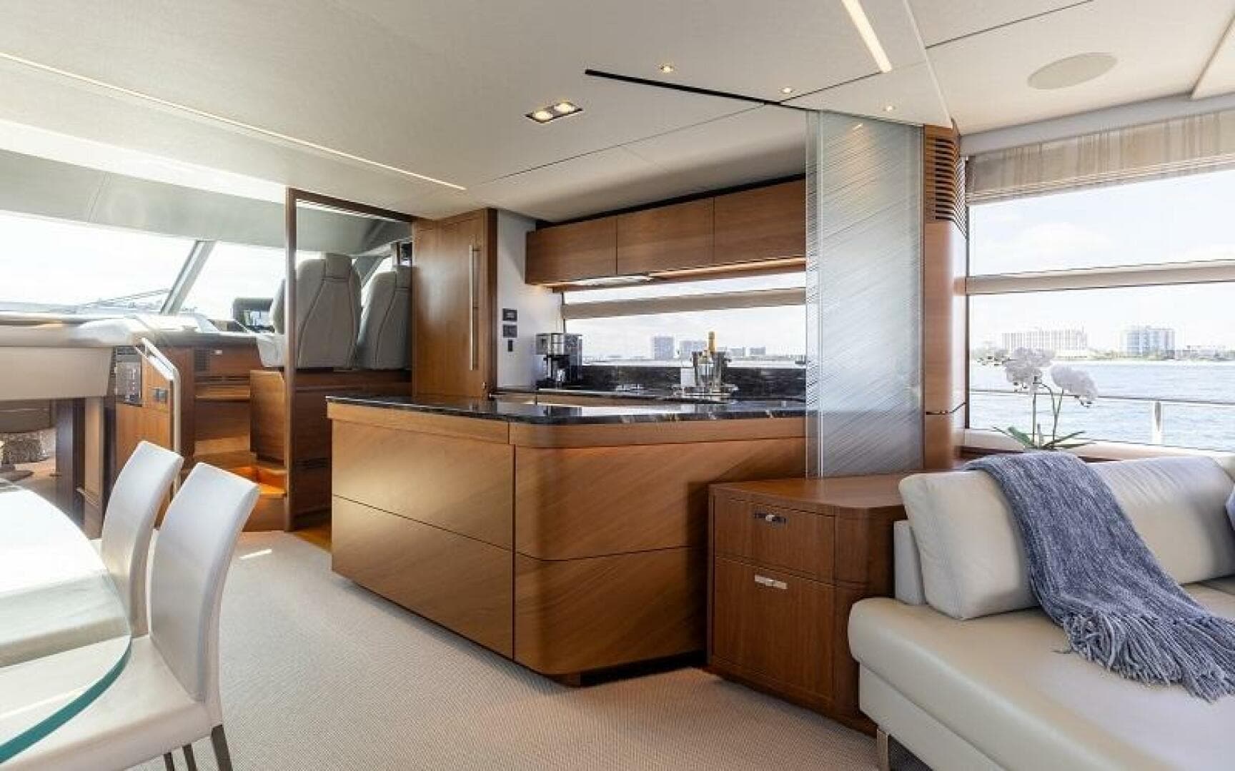 2017 Princess 75 Motor Yacht