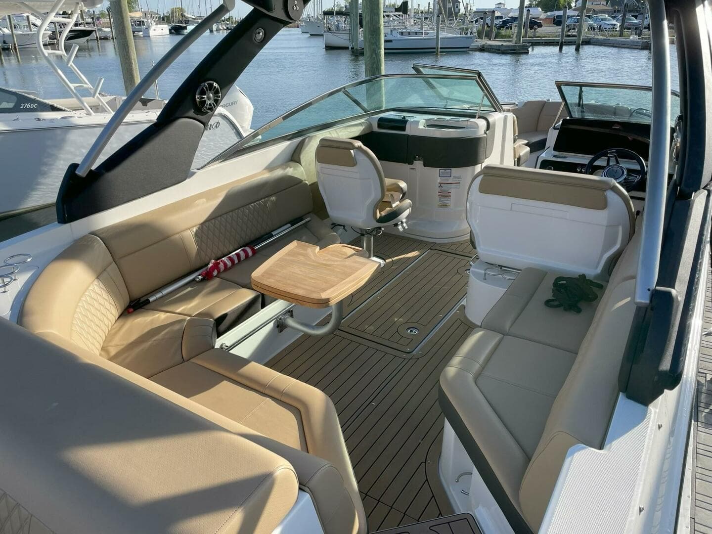 2021 Sea Ray 280SLX